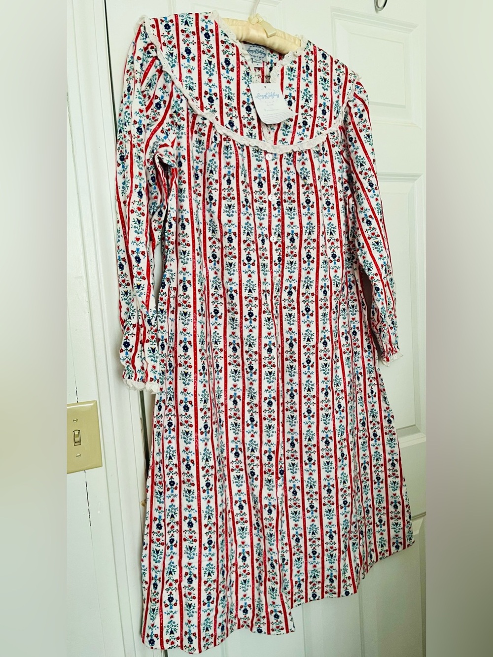 NWT Lanz of Salzburg Floral Long Sleeve Dress Nightgown in Red, White & Blue